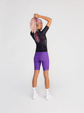 Load image into Gallery viewer, Streetpan Aero Jersey Black Women Sample
