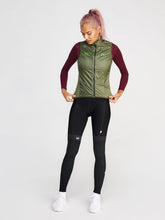 Load image into Gallery viewer, TSOT Mesh Gilet Olive Women Sample
