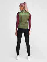 Load image into Gallery viewer, TSOT Mesh Gilet Olive Women Sample
