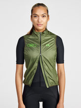 Load image into Gallery viewer, TSOT Mesh Gilet Olive Women
