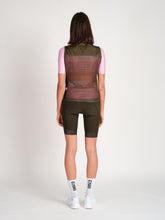 Load image into Gallery viewer, Dance Mesh Gilet Olive Women
